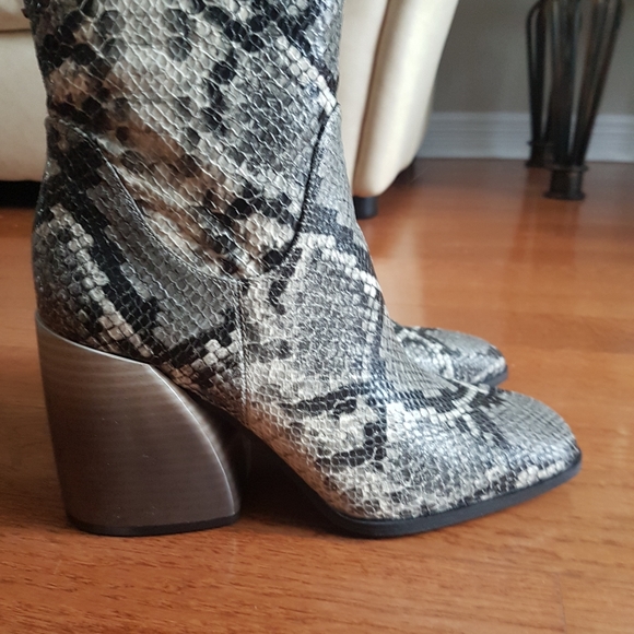 Sam Edelman Circus Booties - Picture 7 of 11